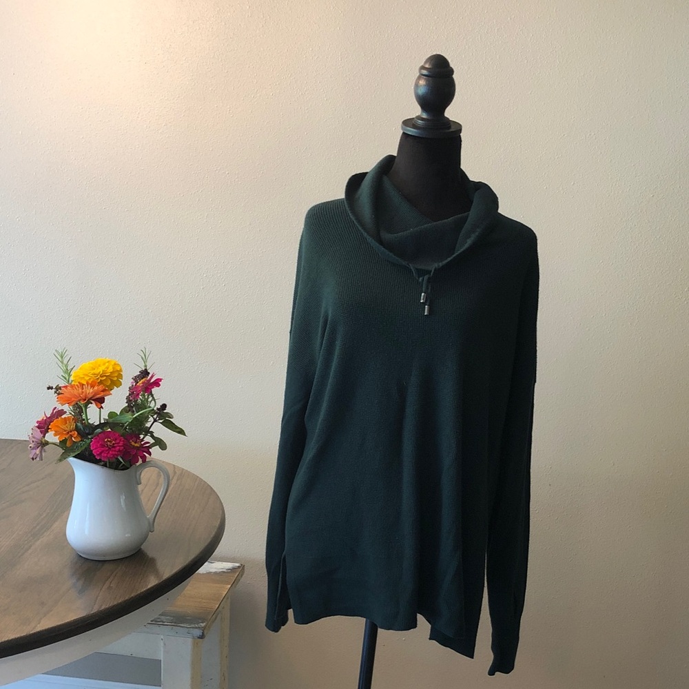 Jones New York Elegant Green Women's Sweater